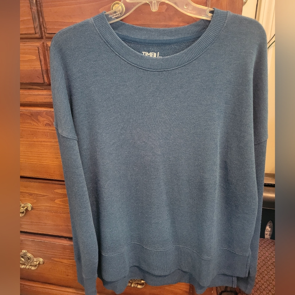 Time and Tru Blue Crewneck Sweater with Ribbed Details